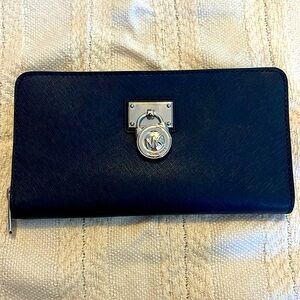 Navy Michael Kors wallet